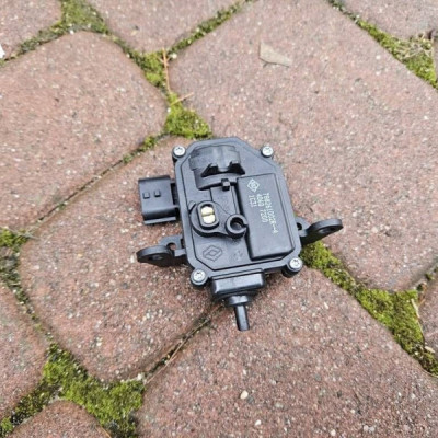 Siłownik zamek gniazda ładowarki ładowania zamek Renault Zoe 788261002R