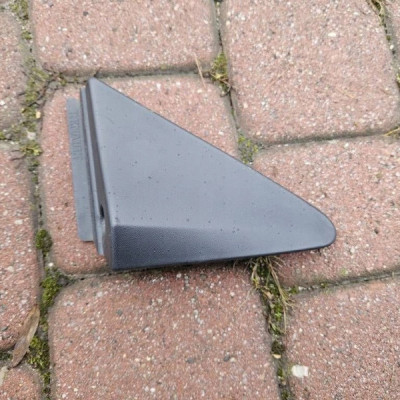 Trójkąt osłona błotnika przód przednia prawa Renault Zoe 638744980R