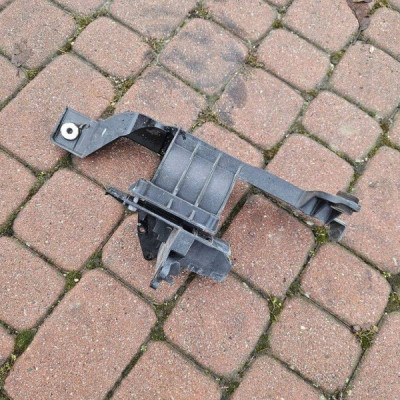 Obudowa osłona podstawa skraplacza osuszacz Renault Zoe 800131200