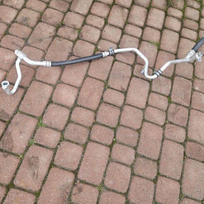 Przewód rura wąż klimatyzacji LIFT Renault Zoe 924903137R