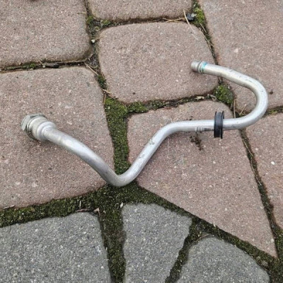 Rurka przewód chłodnicy wody skrzyni biegów Opel Insignia B