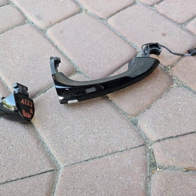 Klamka drzwi tył tylna LEWA / PRAWA Z22Y KEYLESS czarna Opel Insignia B