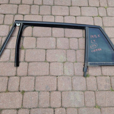 Szyba drzwi tył tylna lewa ciemna kombi 2017R Opel Insignia B