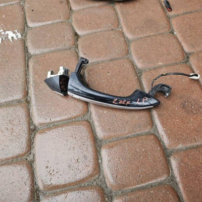 Klamka drzwi przód przednia lewa Z22X KEYLESS chrom Opel Insignia B