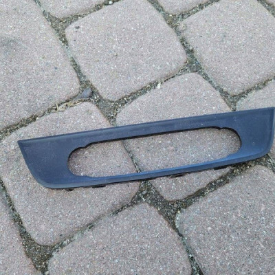 Obudowa osłona panelu klimatyzacji nawiewu nadmuchu Opel Insignia B