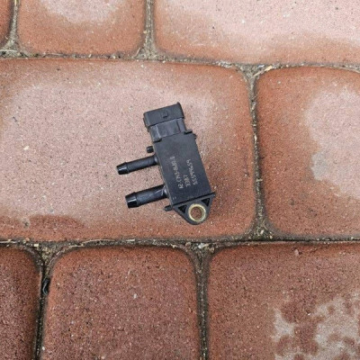 Czujnik ciśnienia spalin 1.6D 2.0D Zafira C Opel Insignia B 55599659