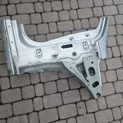 Słupek przód przedni prawy próg przedni Opel Insignia B