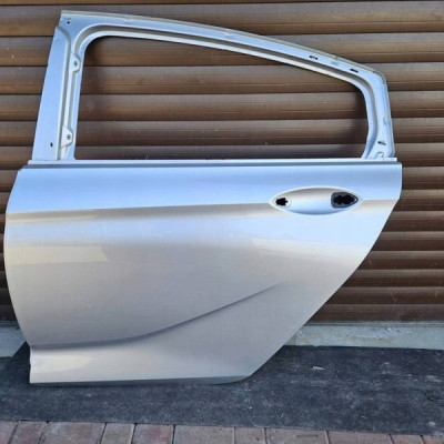 Drzwi tył tylne lewe srebrne Z176 HB Hatchback Opel Insignia B