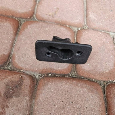 Obudowa osłona mocowania rolety bagażnika lewe Opel Insignia A 9918009242