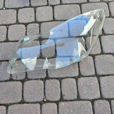 Klosz lampy przód przedniej bi-xenon LIFT FL lewy Opel Insignia A 13426663