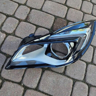 Odblask lampy przód przedniej lewej odbłyśnik LIFT Opel Insignia A 13426663