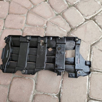 Uspokajacz fali oleju osłona miski 2.0CDTI Opel Insignia A 55567088