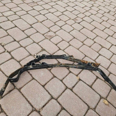 Uchwyt wspornik mocowanie zbiornika paliwa Opel Insignia A