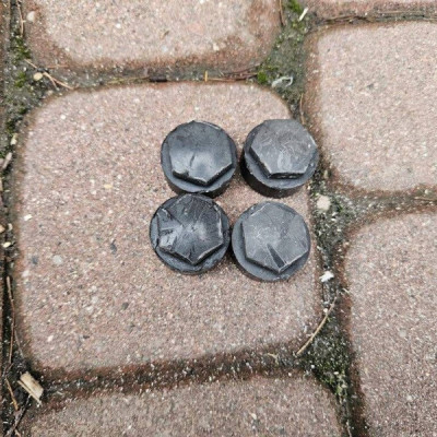 Dekielki na śruby osłony śrub zabezpieczających Opel Insignia A