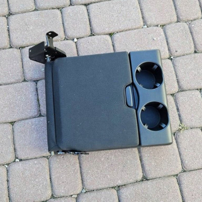 Podłokietnik tył tylnej kanapy welur na napoje Opel Insignia A