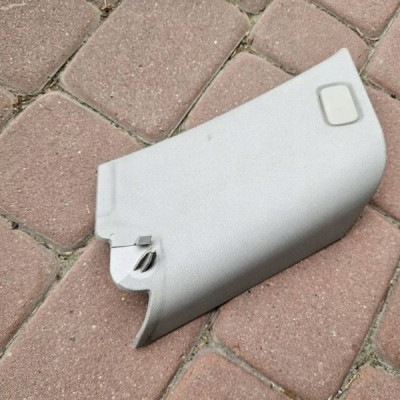 Obudowa osłona słupka tył tylna prawa kombi szara Opel Insignia A 13221266