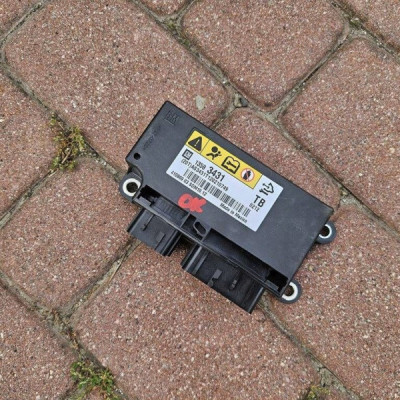 Sterownik moduł poduszek AIRBAG NIEWYSTRZELONY!!! Opel Insignia A 13583431