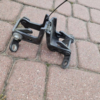 Zawias zawiasy drzwi tył tylnych prawych Z177 Opel Insignia A