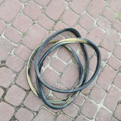 Uszczelka drzwi przód prawa FIAT DOBLO II 2