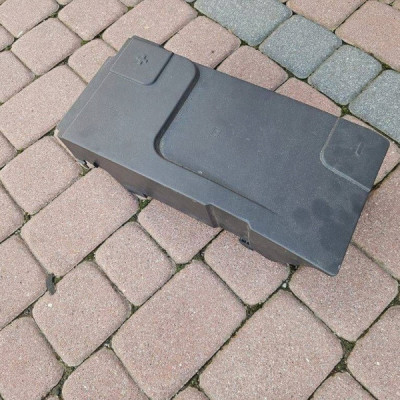 Obudowa osłona pokrywa akumulatora przykrywa Opel Insignia A 20978027