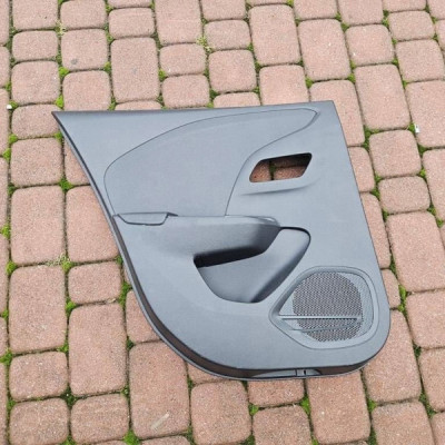 Boczek drzwi tył tylny lewy EUROPA Opel Corsa F 39176127