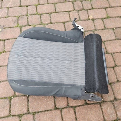 Siedzisko fotela kanapy gąbka kierowcy lewy lewego Opel Corsa F