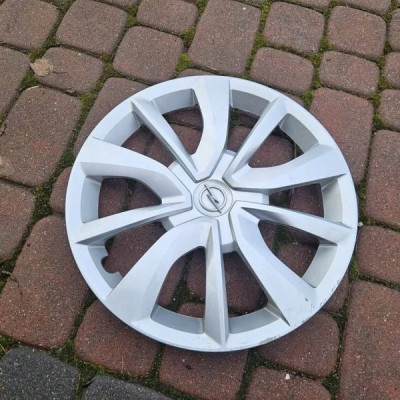 Kołpak dekiel dekielek oryginalny 15" CF 1 Opel Corsa F 9832850080