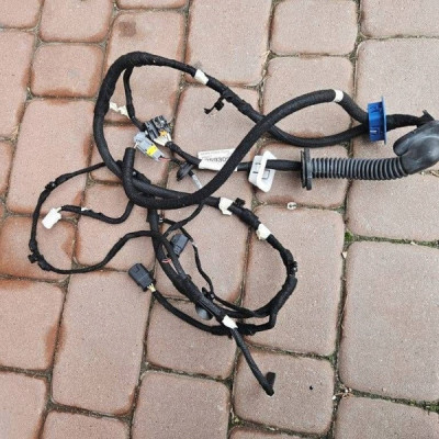 Instalacja wiązka klapy tył tylnej bagażnika Opel Corsa F 9835930980