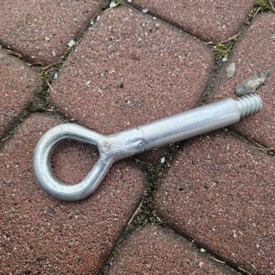 Ucho uho holownicze haka wkrętka zderzaka Opel Corsa E