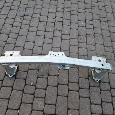 Belka wzmocnienie zderzaka przód przedniego Opel Mokka B 9835607480