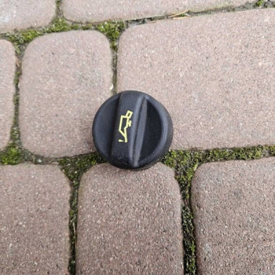 Korek wlewu paliwa zakrętka silnika Opel Mokka B 9670015080