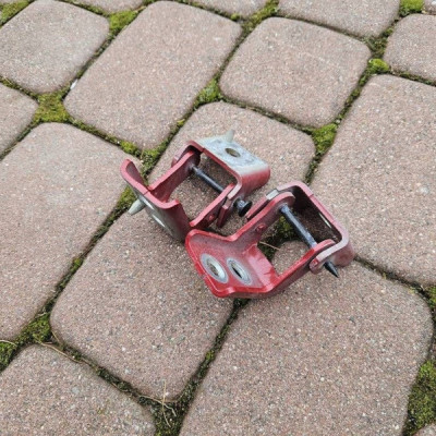 Zawias zawiasy drzwi przód przednich prawych EPY czerwone Opel Mokka B