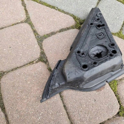 Wyciszenie wygłuszenie lusterka prawego prawe Opel Mokka B 10701102