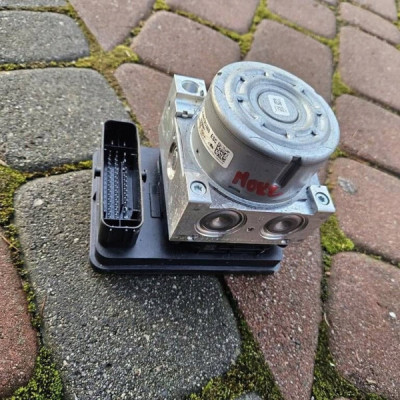 Pompa ABS hamulcowa Citroen C4 Opel Mokka B 9846125380