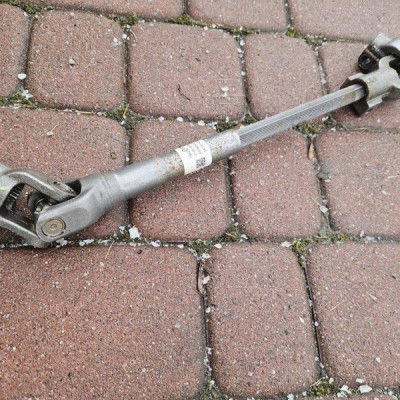 Krzyżak kolumny kierowniczej wałek EUROPA Opel Corsa E 13430146