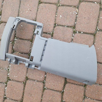 Obudowa osłona deski konsoli szara - posiada rysy Opel Corsa E 13471362