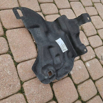 Wyciszenie wygłuszenie silnika osłona Opel Mokka B 9808963180