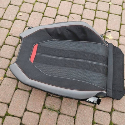 Poszycie oparcie fotela kierowcy półskóra podgrzewane Opel Mokka B