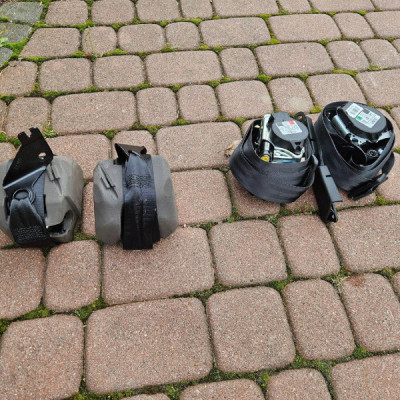 Pas pasy bezpieczeństwa AIRBAG wystrzelone komplet Opel Astra L VI