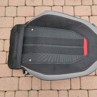 Oparcie poszycie fotela przód półskóra podgrzewany Opel Mokka B 9834514280