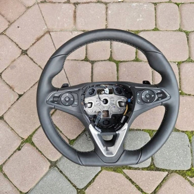 Kierownica skóra skórzana podgrzewana łopatki A83 Opel Mokka B