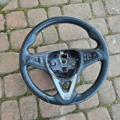 Kierownica podgrzewana skóra skórzana A94 Opel Corsa E 13403218