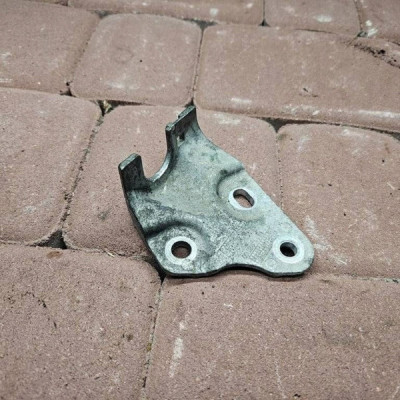 Uchwyt mocowanie wspornik silnika 1.5HDI Opel Crossland X 11192767OPLEX