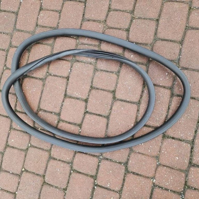 Uszczelka drzwi karoserii LEWA / PRAWA przód przednia Opel Combo E