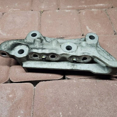 Uchwyt wspornik mocowanie silnika 1.5D HDI Opel Crossland X 9811186980