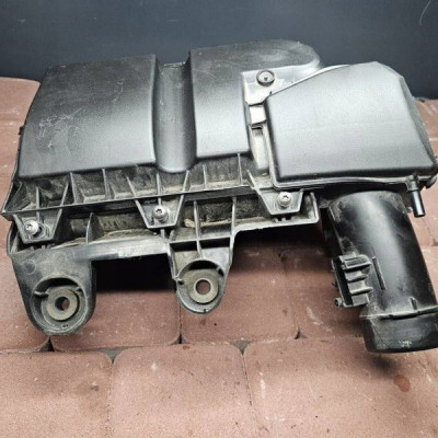 Obudowa filtra powietrza Opel Crossland X 9828002080