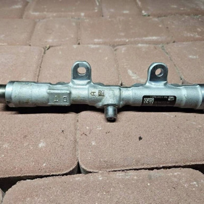 Listwa wtryskowa 1.5D HDI paliwowa Opel Crossland X 9821399680