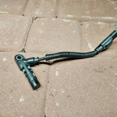 Czujnik położenia wału wałka 1.5d HDI Opel Crossland X 9810375980