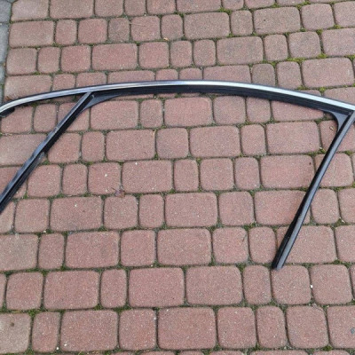 Zgarniacz uszczelka drzwi przód przednich lewych Opel Insignia B 39144544