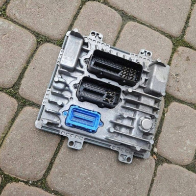 Komputer sterownik silnika 2.0D 210KM BI-TURBO Opel Insignia B 55513182